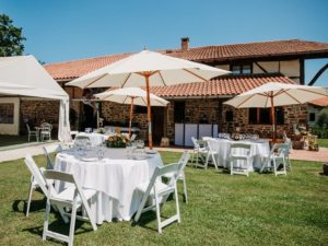 Boda hambroneta organizacion catering Teresa Aitor mesas