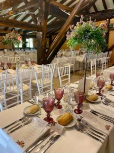 Hambroneta Boda organizacion catering Vane Luis comedor