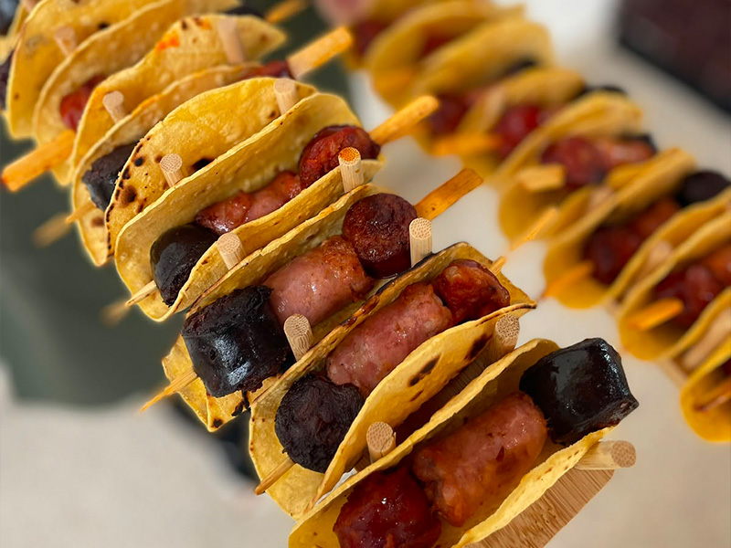 bandejas-de-pintxos-a-domicilio-en-bilbao-para-una-celebracion-familiar
