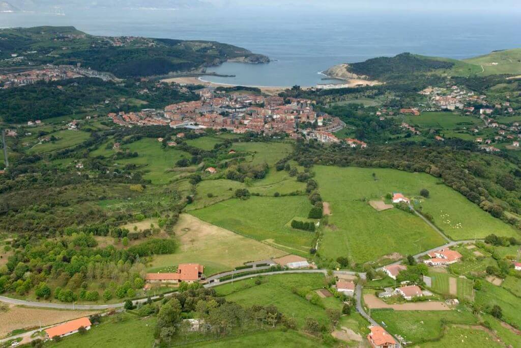 Finca Larrakoetxea en Plentzia, cerca de la playa: bodas en la costa de Euskadi